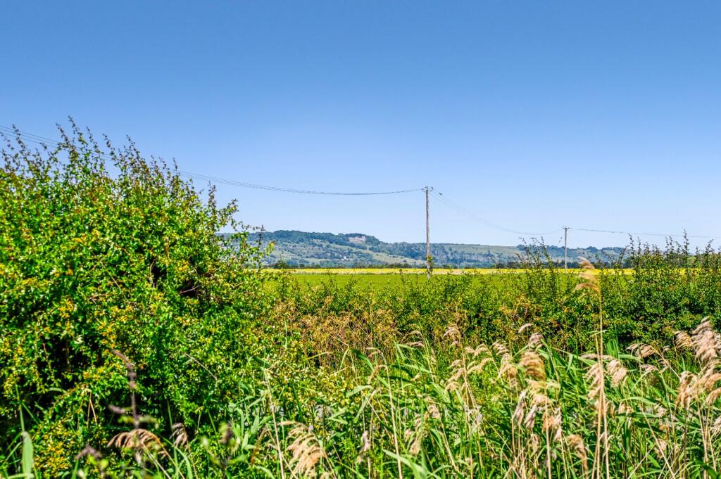 Eastbridge Road, Burmarsh, Romney Marsh, Kent, TN29 photo 4