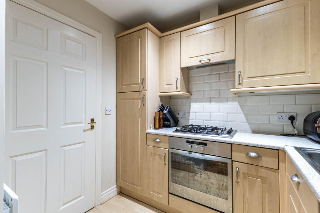 Apartment in Wakefield, West Yorkshire - View 4