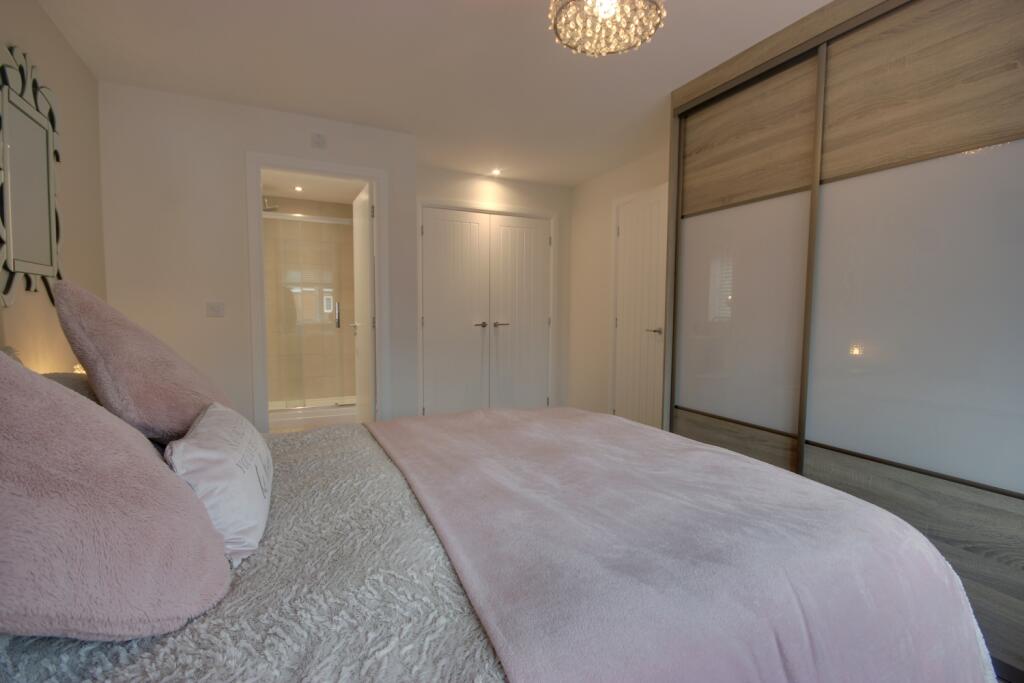 4 Marson Drive, Beverley photo 4