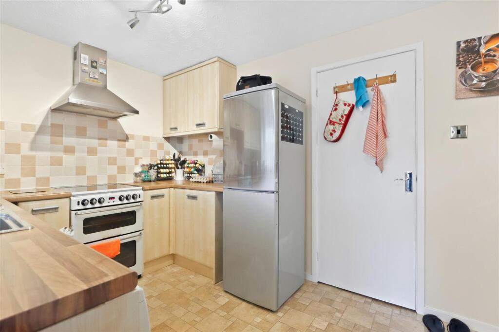 House in Sheffield - View 5
