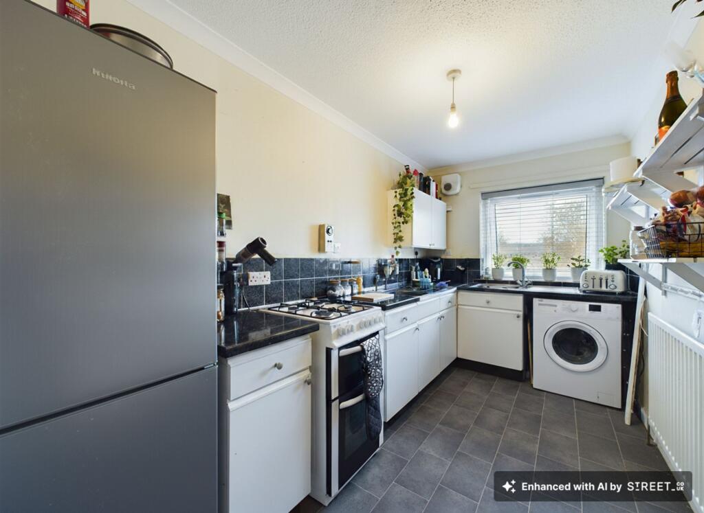 Sherborne Close, Hereford, HR2 photo 3