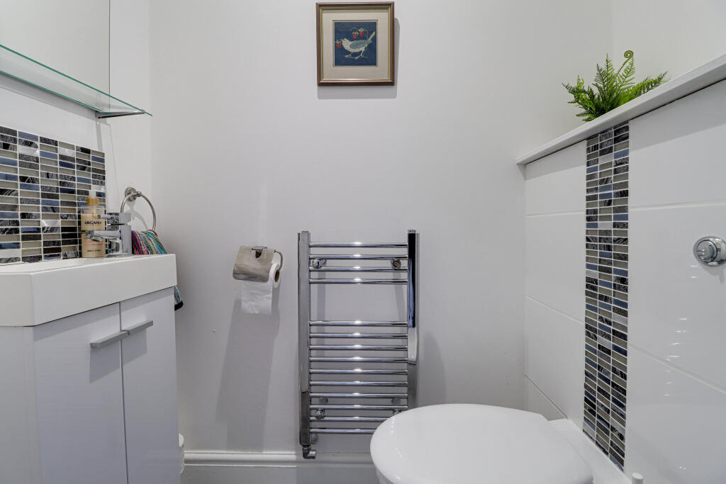 Additional image 8 of Laburnum Grove, Chiswell Green, St Albans, AL2