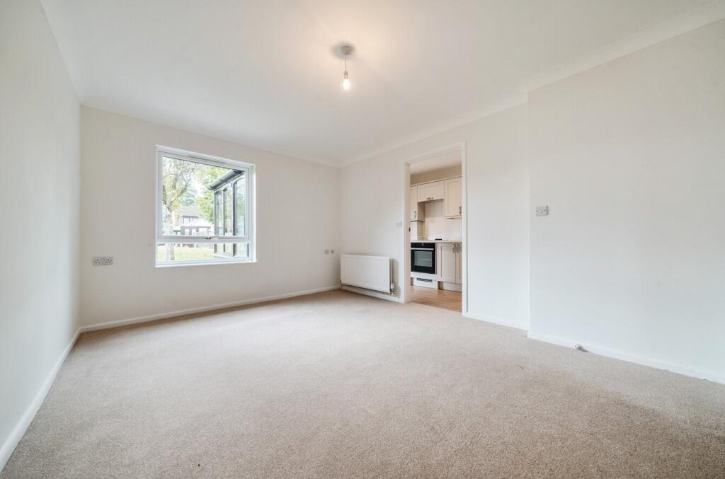 Furniss Court, Elmbridge Village, Cranleigh, GU6 photo 3