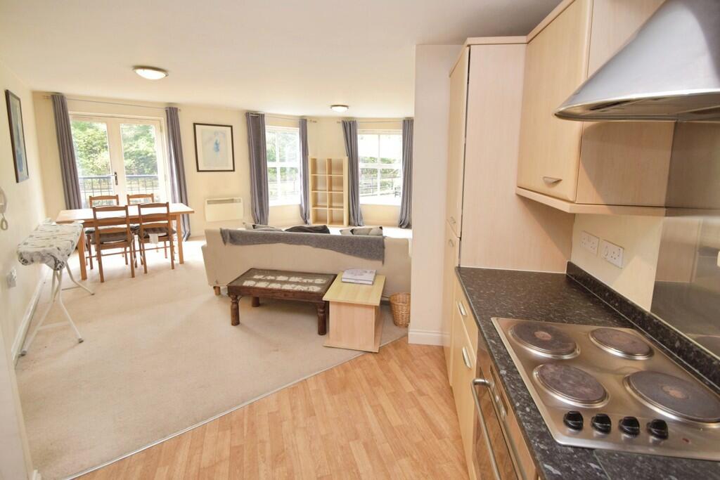 Apartment in Bradford - View 4