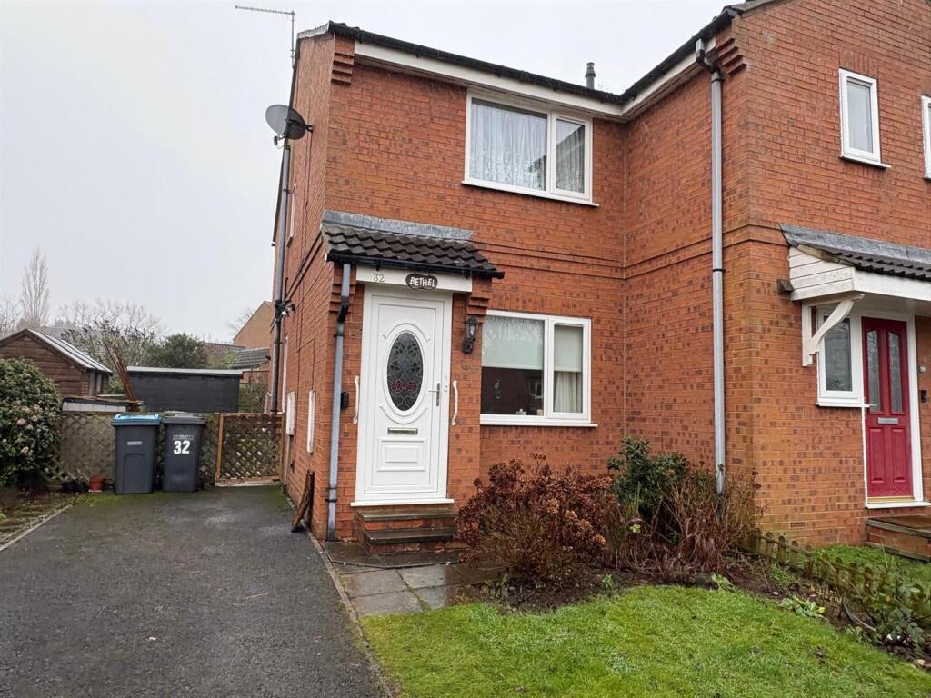 Main image of property: 32 Scholla View, Northallerton