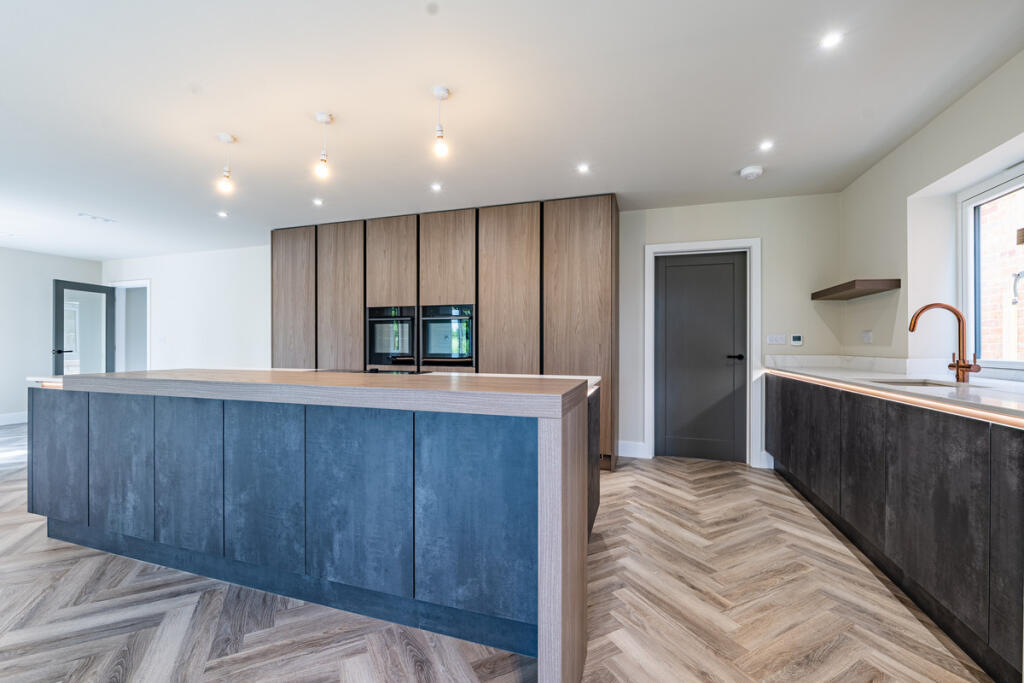 House in North Kesteven, Dunston - View 2