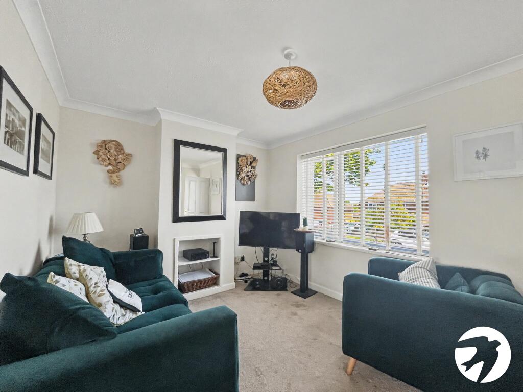 House in Chatham, Medway - View 2