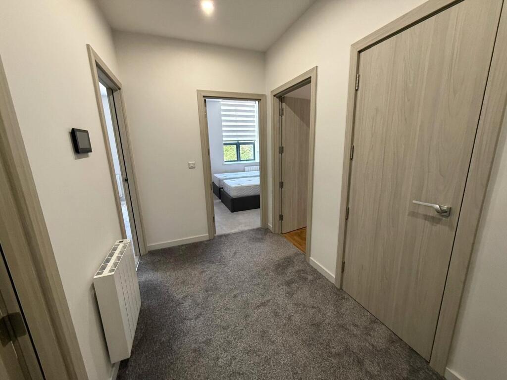 Apartment in Leeds - View 5