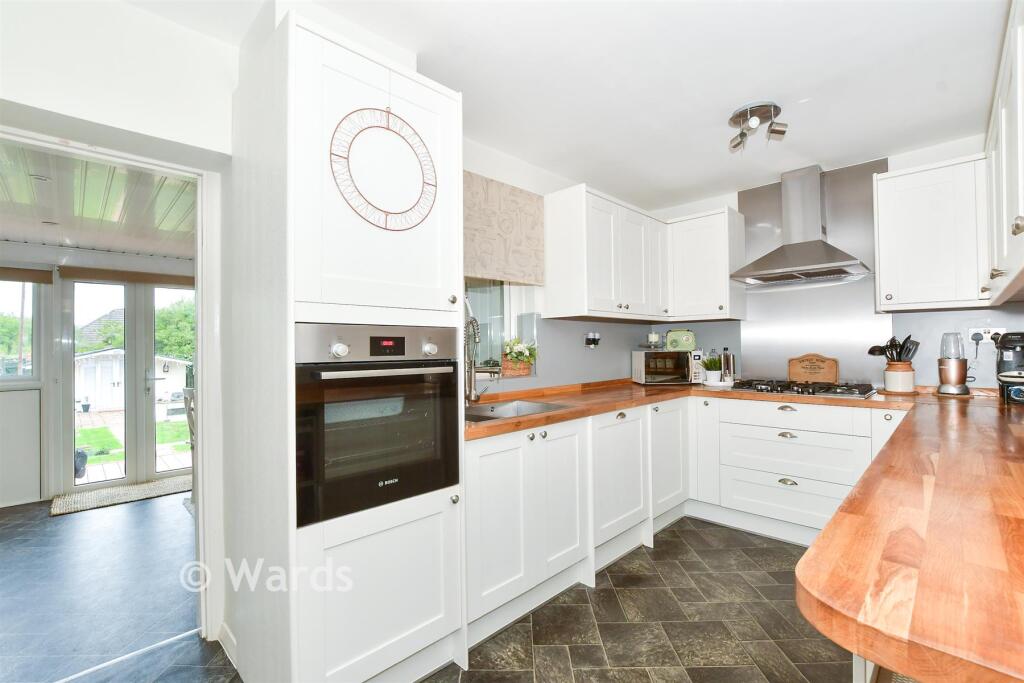 Lushington Road, Maidstone, Kent photo 4