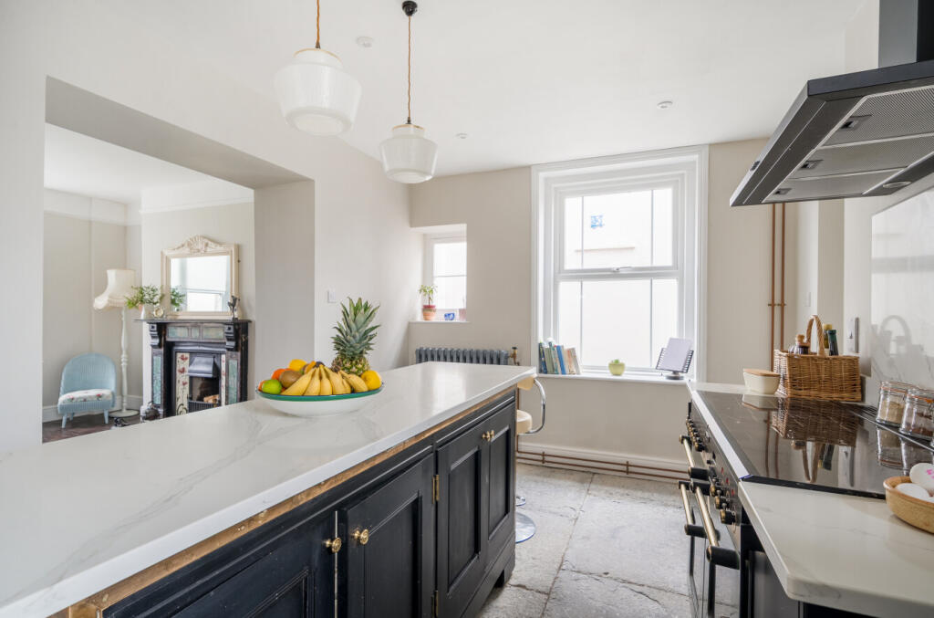 Additional image 8 of Green Lane, Street, BA16