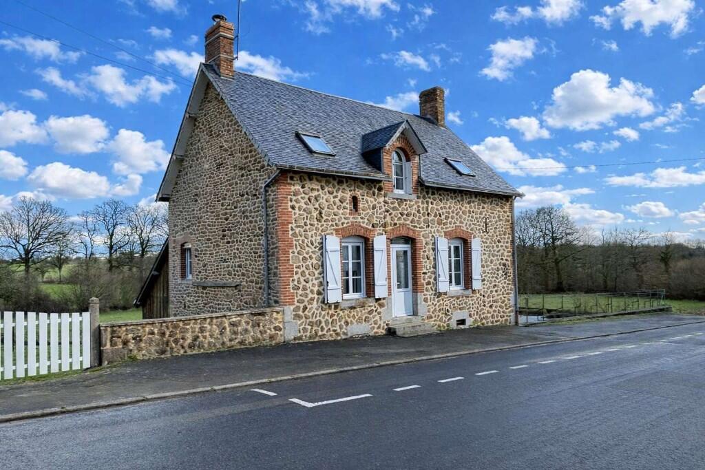 Main image of property: Carelles, Mayenne, Pays de la Loire