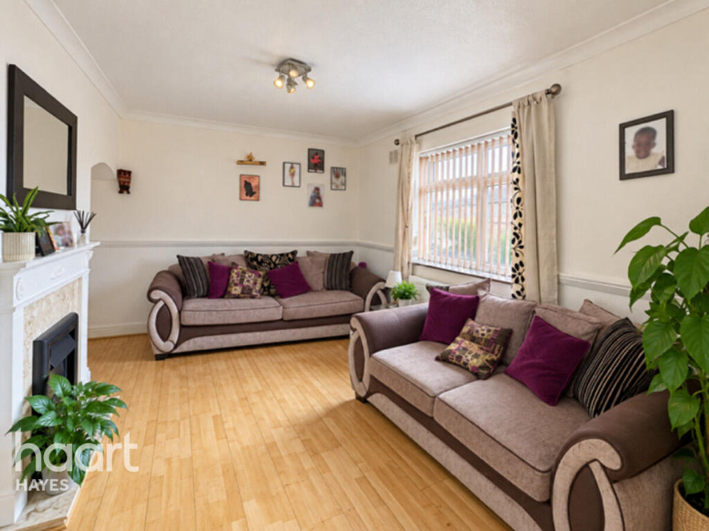 House in Southall - View 3