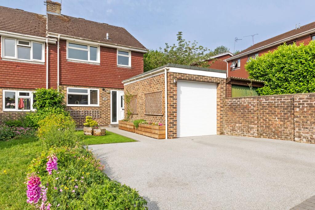 Main image of property: Cundell Way, Kings Worthy, SO23