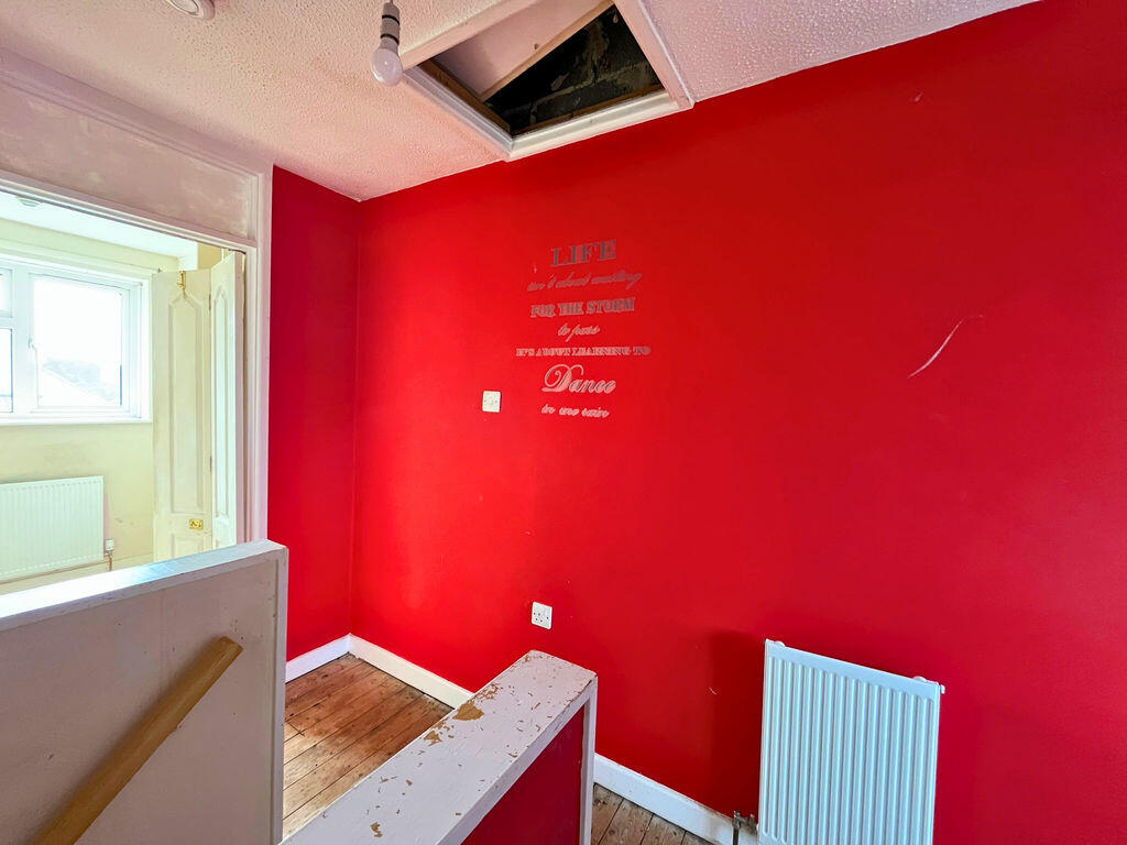 House in Thatcham, West Berkshire - View 6