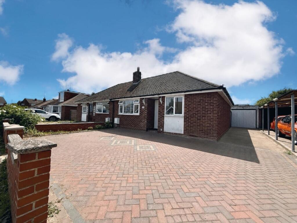 Chapterhouse Road, Luton, LU4