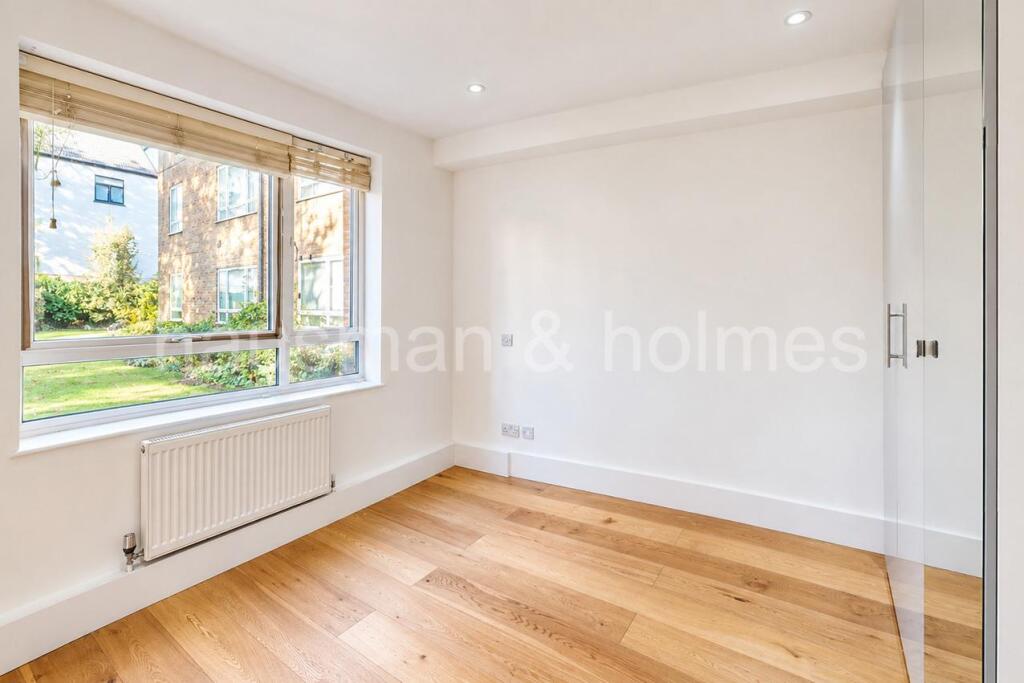 Apartment in London, The Hyde, Hendon Central - More