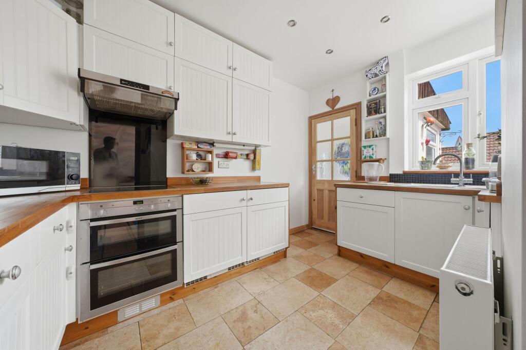 Dunstall Avenue, Leicester, LE3 photo 2