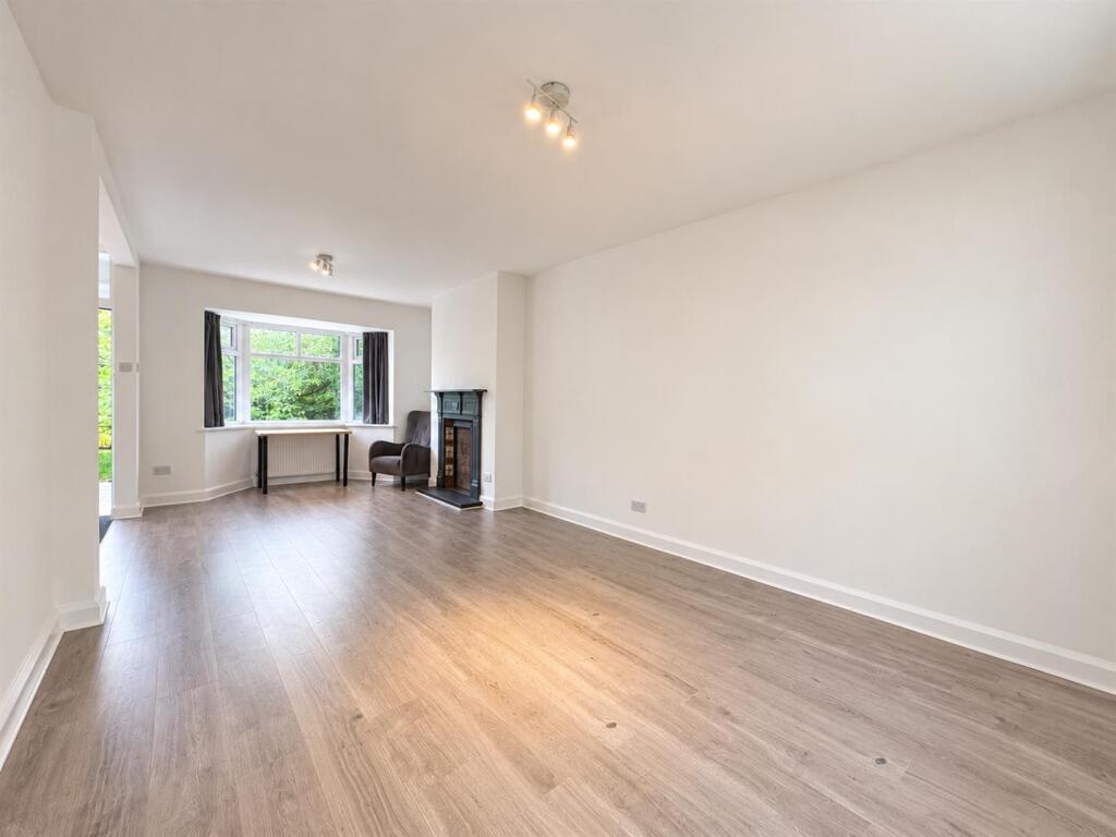 House in Stockport, Ridge End - View 4
