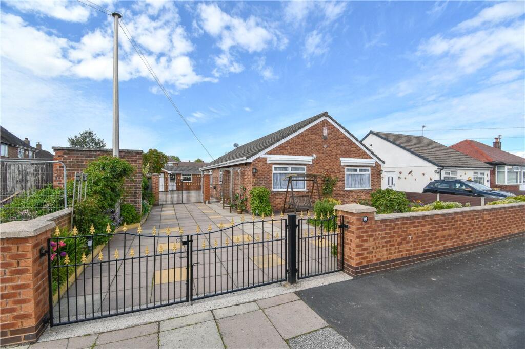 3-bed house on Glasier Road, Moreton, Wirral, £340,000