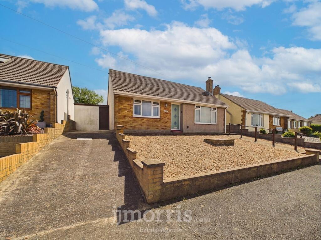 Main image of property: 25 Heol Dewi, Fishguard, Pembrokeshire, SA65 9DY