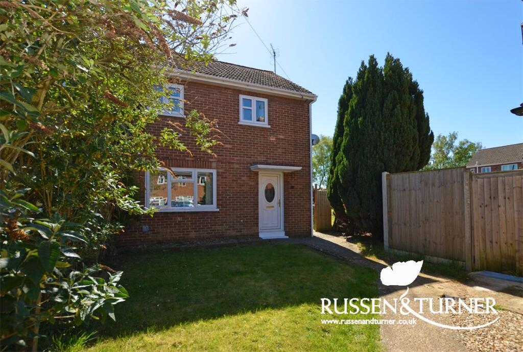 3-bed semi-detached on Balmoral Road, Gaywood, King's Lynn, PE30 4DE, £227,500