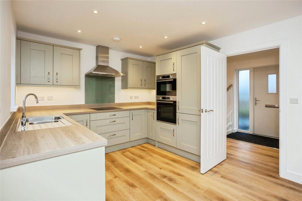 House in Melton, Leicestershire - View 2