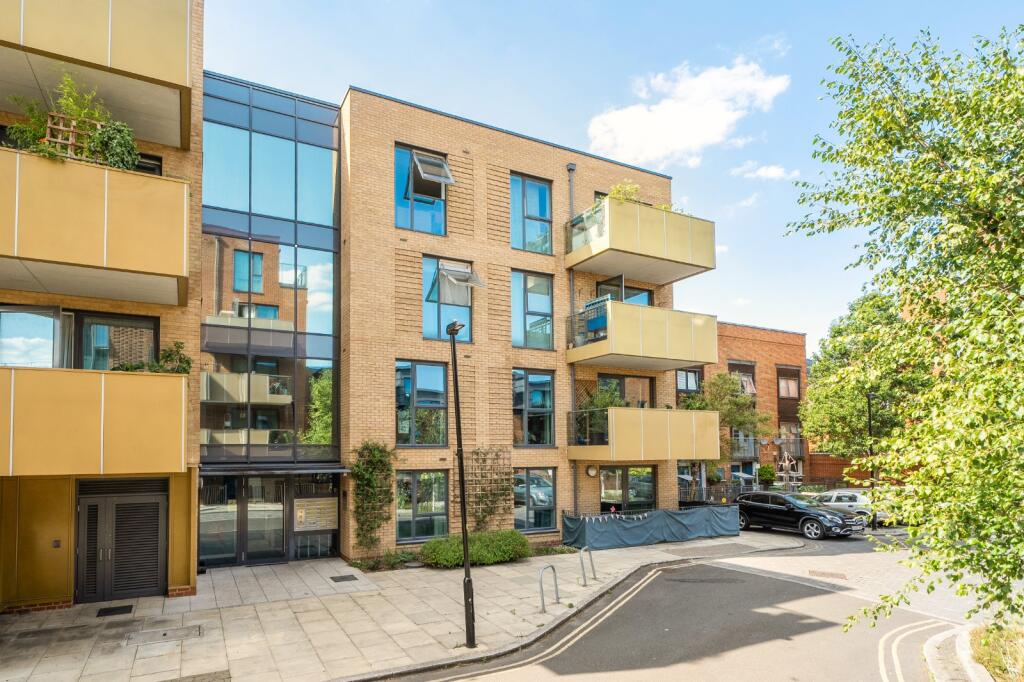 Main image of property: Sam King Walk, Camberwell, London, SE5