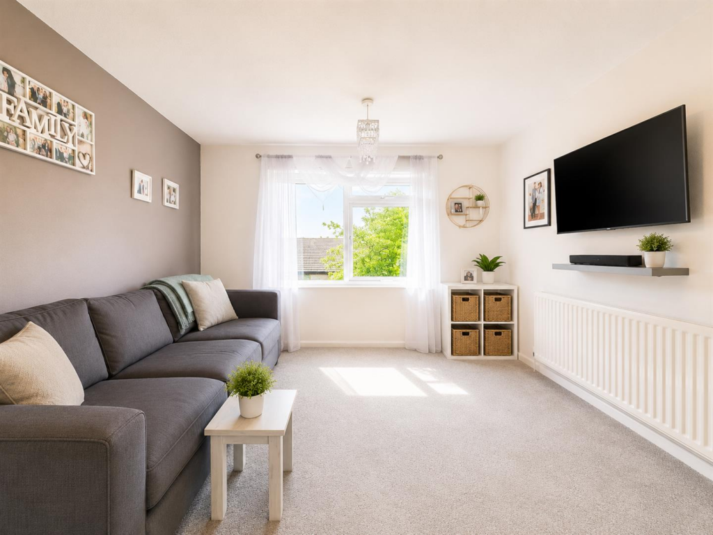 Apartment in Hemel Hempstead - View 5