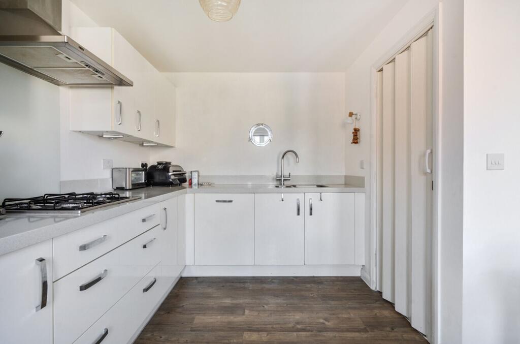 Harvest Way, Thornbury, BS35 photo 5