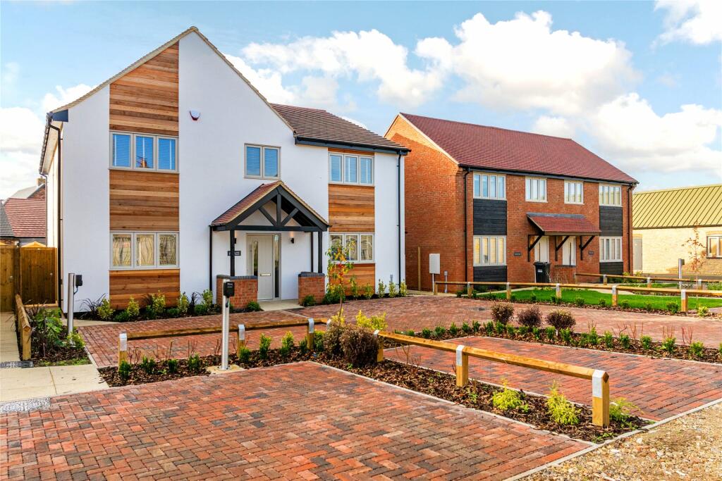 Main image of property: Castlethorpe Road, Hanslope, Milton Keynes, Buckinghamshire, MK19