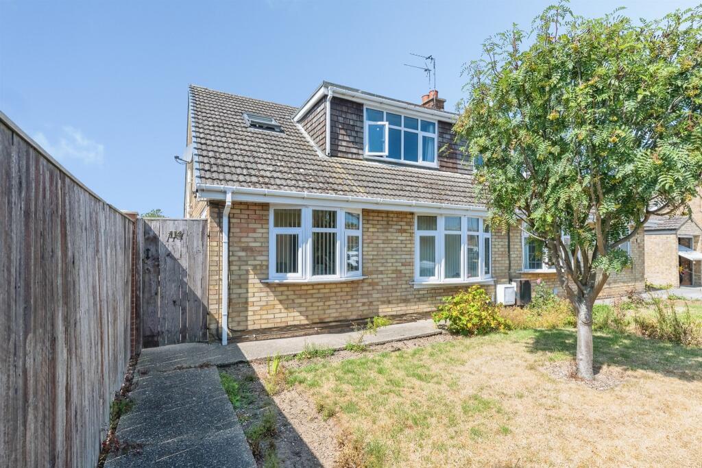 Main image of property: Hooks Lane, Thorngumbald, Hull