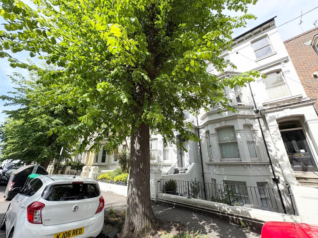 Main image of property: 68 St Aubyns, Hove, BN3