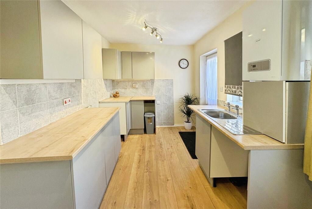 Trevenson Street, Camborne, Cornwall, TR14 photo 4