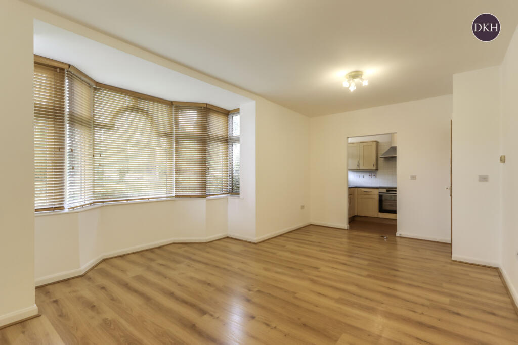 Main image of property: Claret House, The Avenue