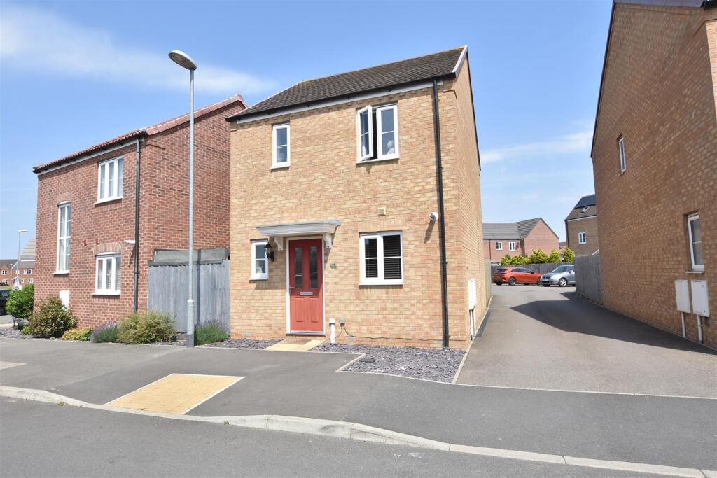 2-bed detached on Saltern Drive, Spalding, £169,950
