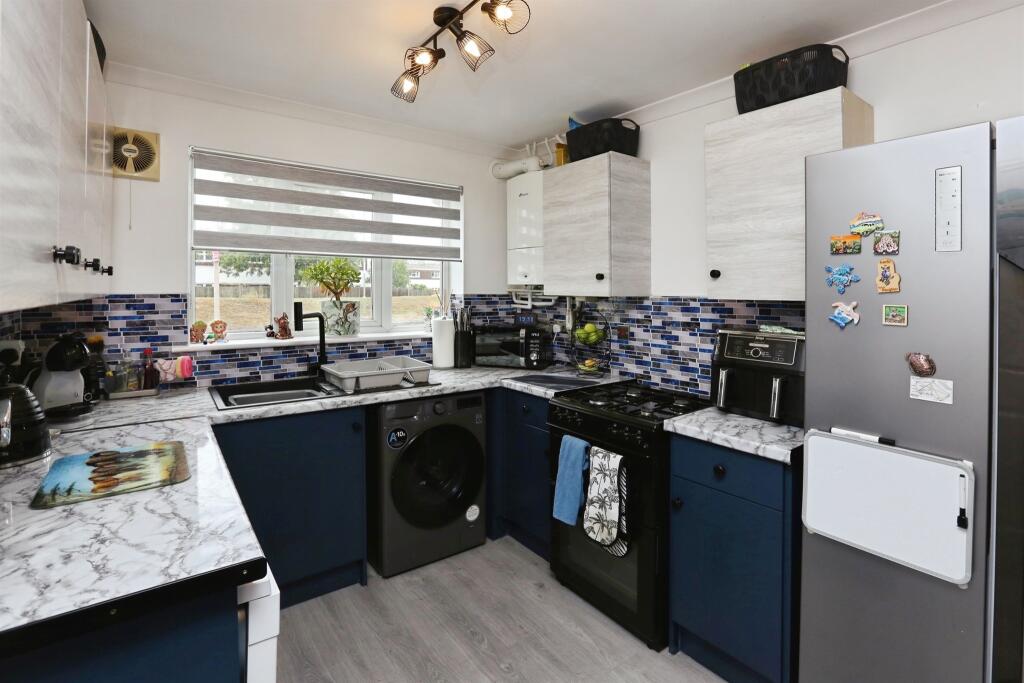 House in Portsmouth - View 4
