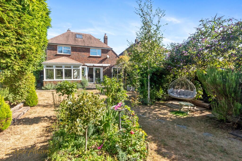 Meadow Way, Littlehampton, BN17 photo 3