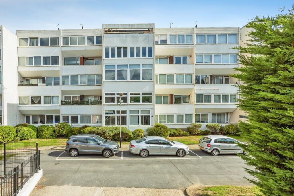 Main image of property: Parson Street, London, NW4