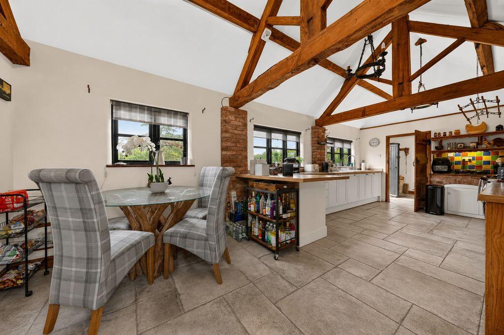 House in Lichfield, Swinfen and Packington - View 5