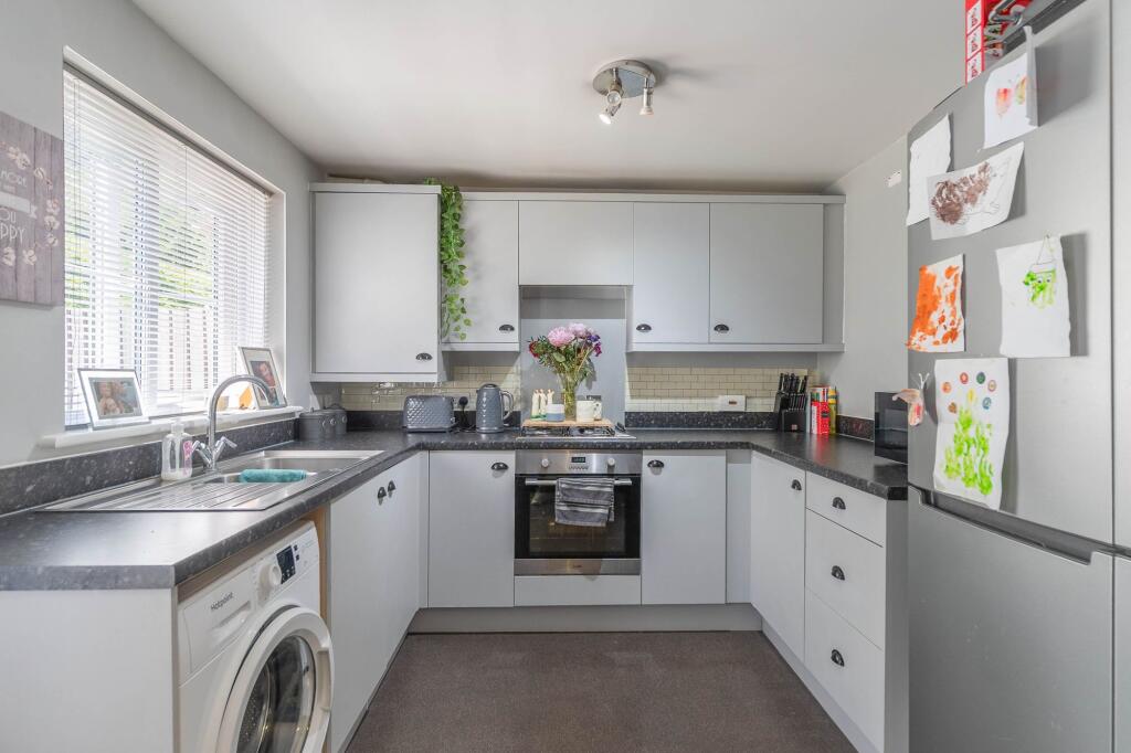 Coed Celynen Drive, Abercarn, NP11 - View 5