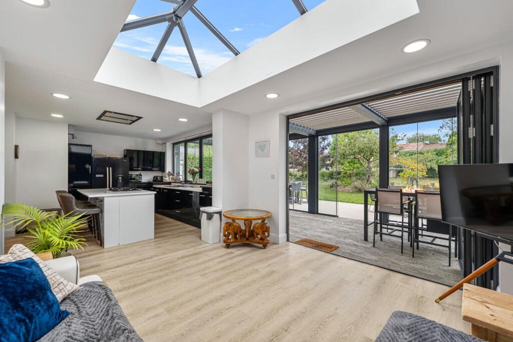 House in Sheffield - View 3