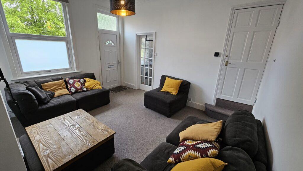 Church Street, Kirkstall, Leeds, LS5 3HZ - View 6
