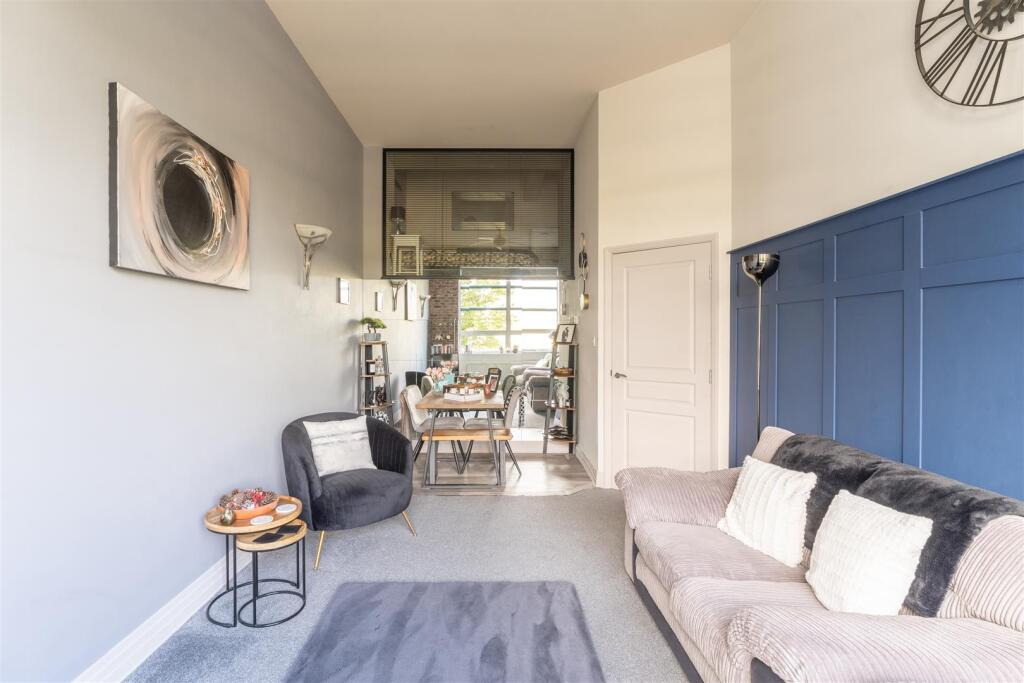 Apartment in Newcastle upon Tyne - More