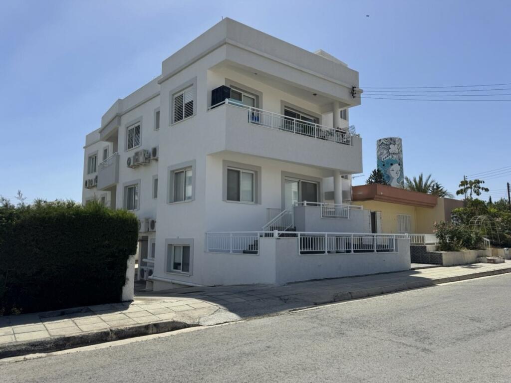 Main image of property: Paphos, Geroskipou