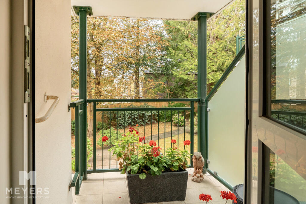 Apartment in Ferndown - View 3