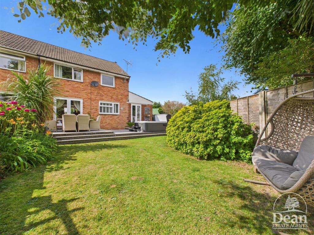 Main image of property: Garlands Road, Alvington, Lydney