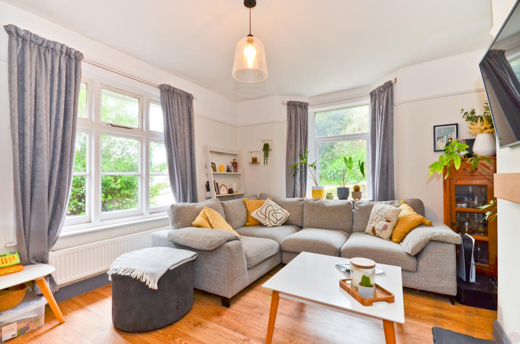 House in Portsmouth - View 4