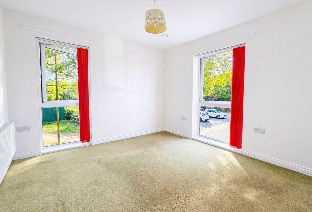 Apartment in Portsmouth - View 5