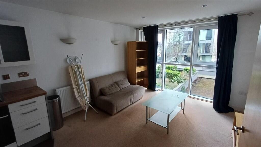 Apartment in London - View 3
