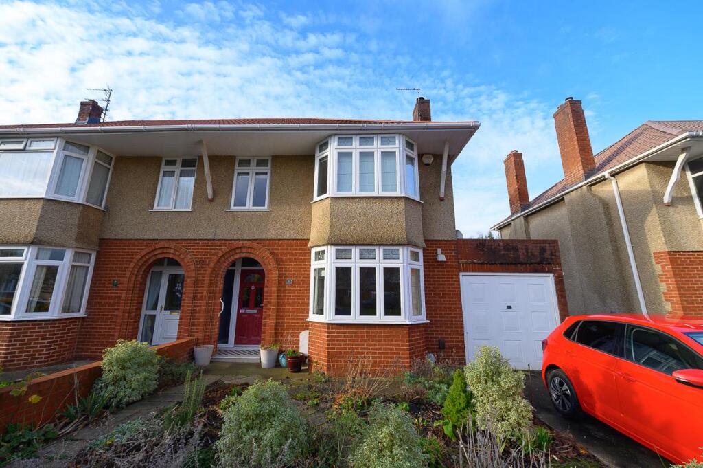 Main image of property: Oakdale Close, Downend, Bristol, BS16 6EE